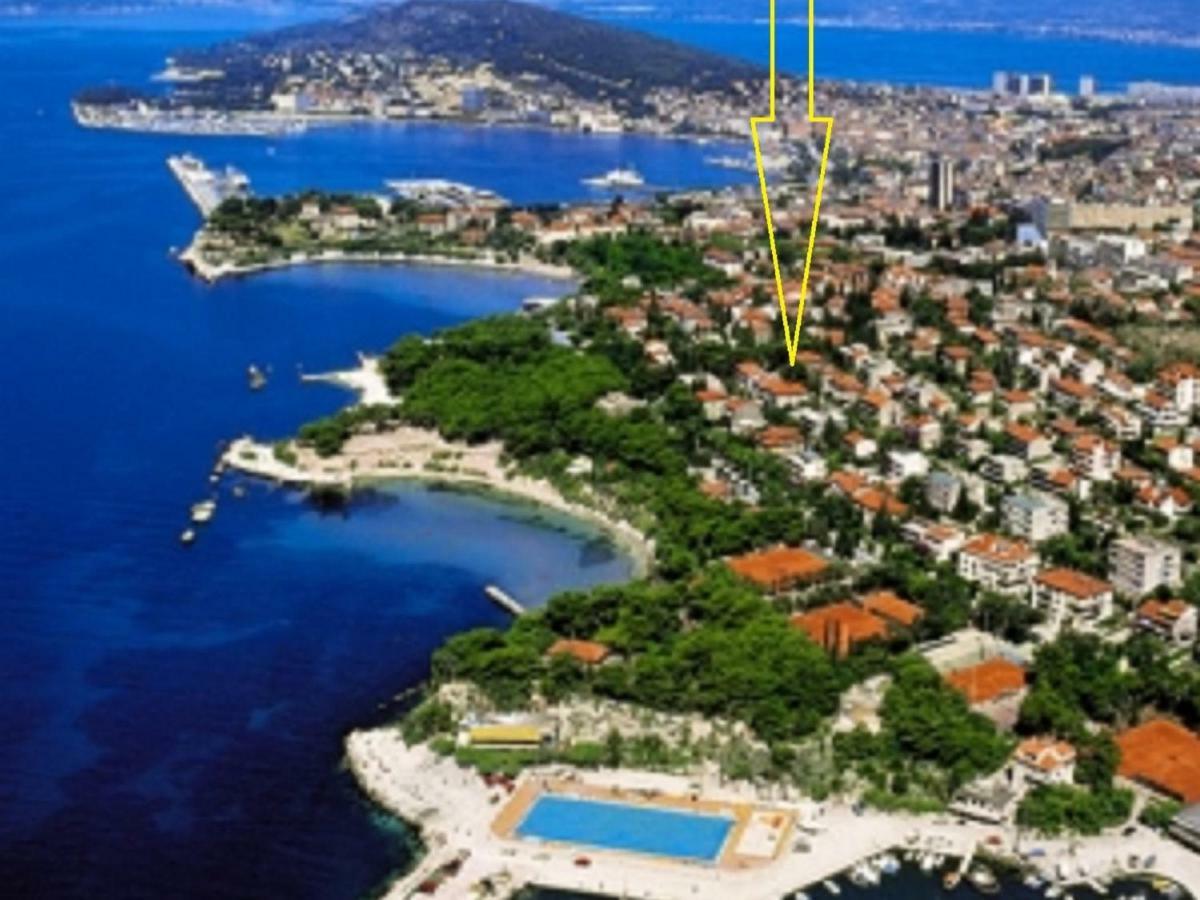 Holiday Home Aspalathos - With Free Parking, Near The Beach, A Few Minutes' Walking Distance To The Unesco Palace Split Dış mekan fotoğraf