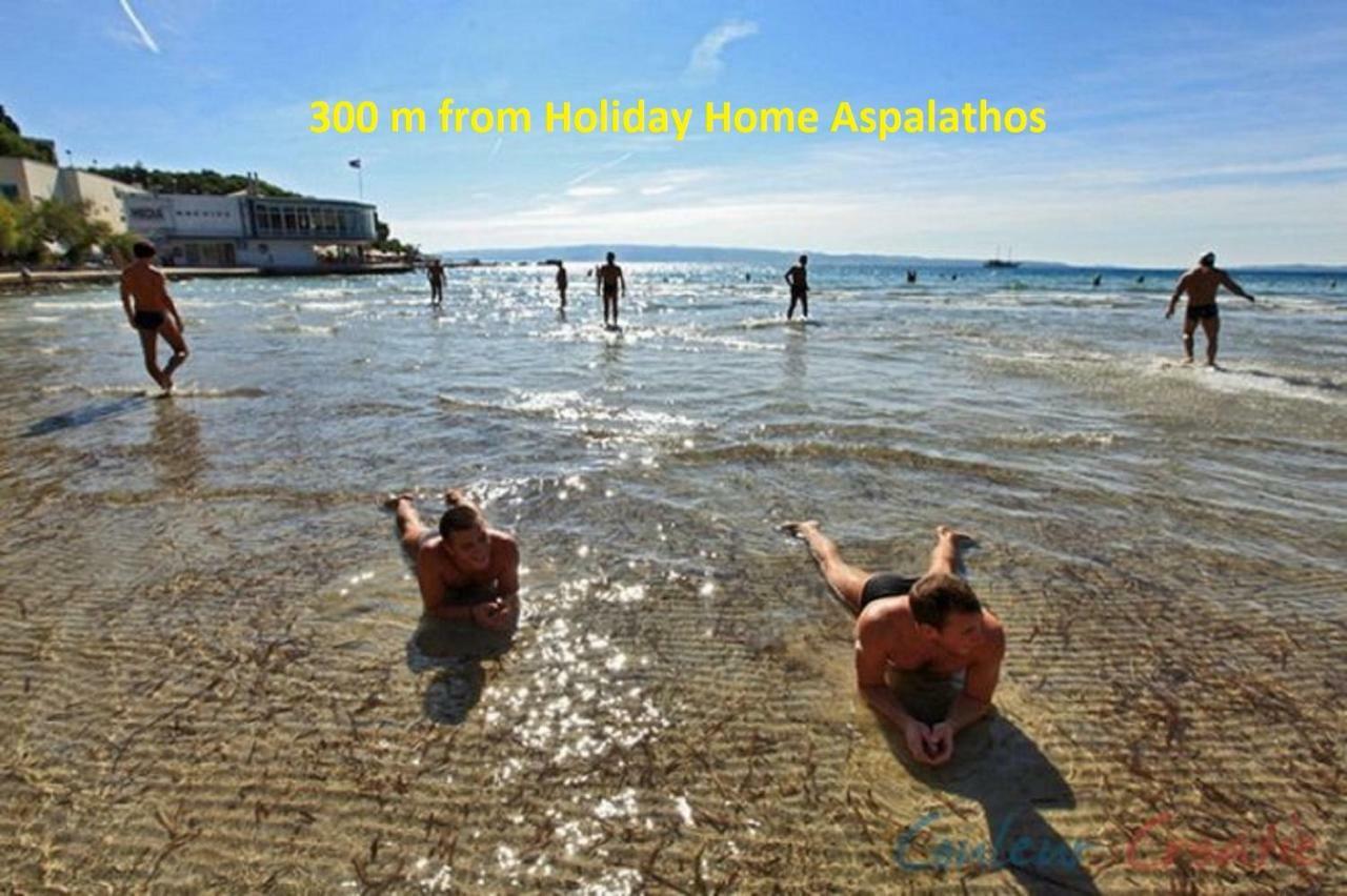 Holiday Home Aspalathos - With Free Parking, Near The Beach, A Few Minutes' Walking Distance To The Unesco Palace Split Dış mekan fotoğraf